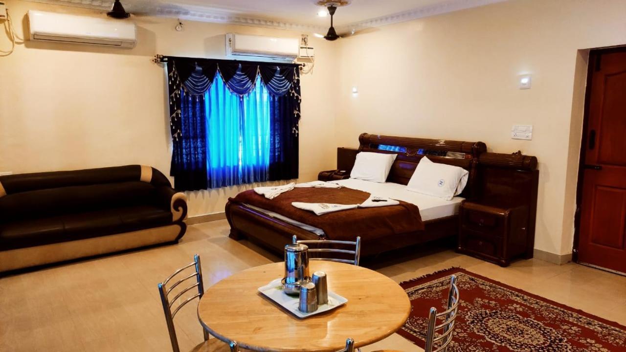 Hotel Supreme Ac Rāmeswaram Rum bild